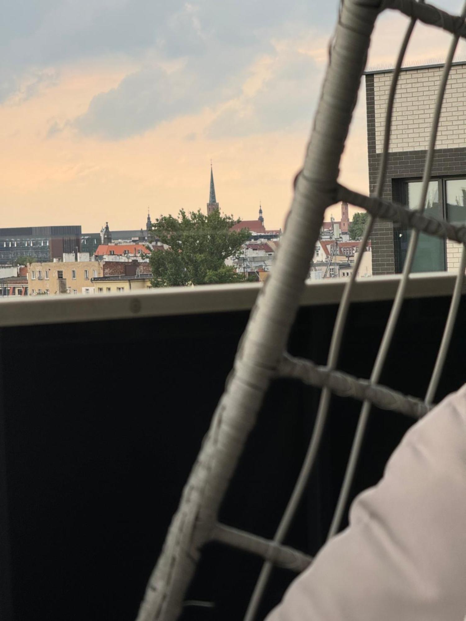 Centrum Taras Widokowy "Wroclaw Panorama" Apartment Екстериор снимка