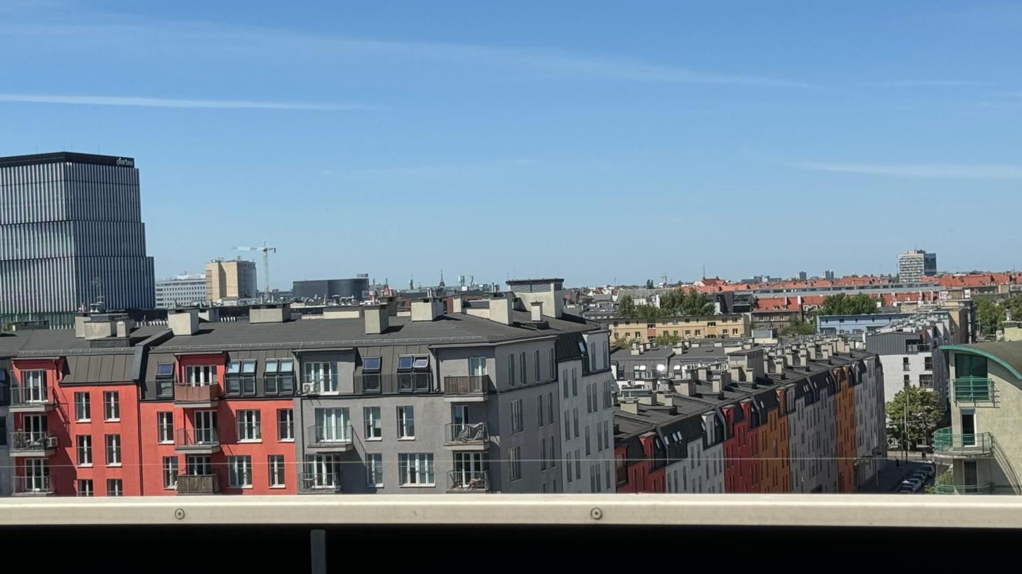 Centrum Taras Widokowy "Wroclaw Panorama" Apartment Екстериор снимка